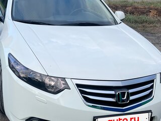 2012 Honda Accord VIII Рестайлинг, белый, 1550000 рублей, вид 3
