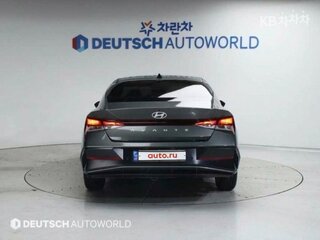 2023 Hyundai Avante VII Рестайлинг, серый, 1950000 рублей, вид 4