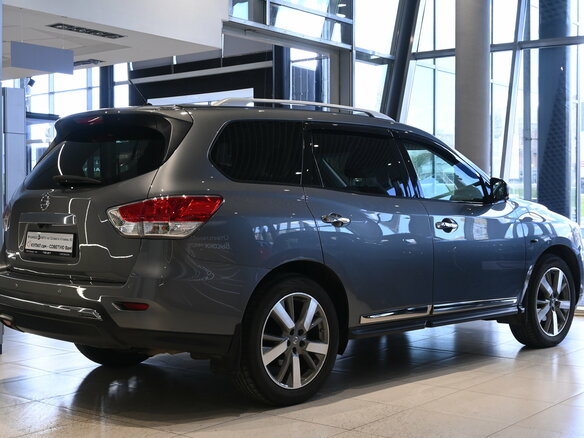2014 Nissan Pathfinder IV, серый - вид 5
