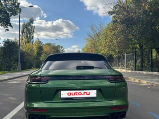 2018 Porsche Panamera GTS Sport Turismo II, зелёный, 8300000 рублей, вид 5