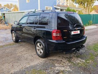 2002 Toyota Highlander I (XU20), чёрный, 820000 рублей, вид 3