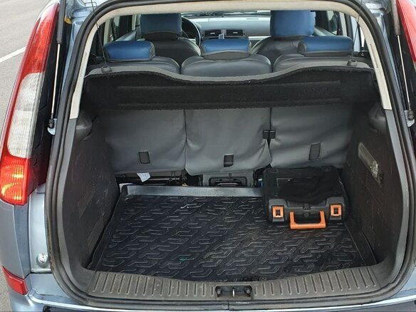 2005 Ford C-MAX I, серый, 400000 рублей - вид 7