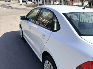 2014 Volkswagen Polo V, белый, 790000 рублей, вид 2