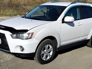 2010 Mitsubishi Outlander II Рестайлинг, белый, 1500000 рублей, вид 1
