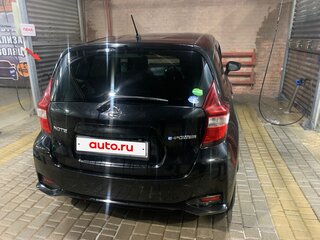 2017 Nissan Note e-Power II Рестайлинг, чёрный, 920000 рублей, вид 4