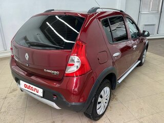 2014 Renault Sandero Stepway I, красный, 645000 рублей, вид 5