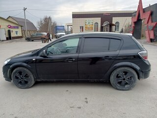 2010 Opel Astra H Рестайлинг, чёрный, 600000 рублей, вид 5