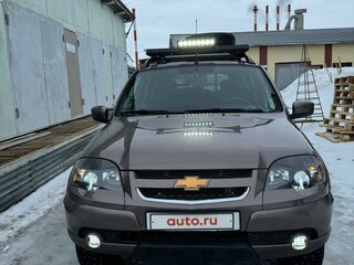 2014 Chevrolet Niva I Рестайлинг, коричневый, 1400000 рублей, вид 5