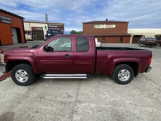 2012 Chevrolet Silverado II (GMT900), пурпурный, 2080000 рублей, вид 5