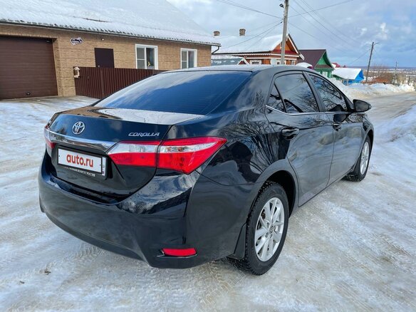 2013 Toyota Corolla XI (E160, E170, E180), чёрный - вид 3
