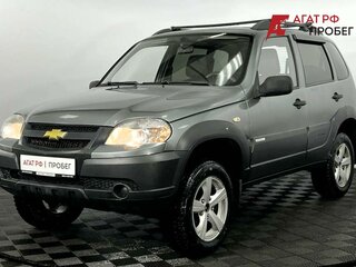 2014 Chevrolet Niva I Рестайлинг, серый, 550000 рублей, вид 2