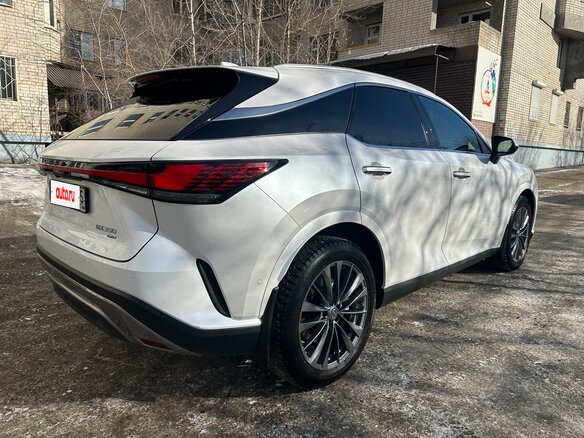 2023 Lexus RX 350 V, белый, 10800000 рублей - вид 1