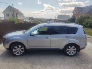 2010 Mitsubishi Outlander II Рестайлинг, серебристый, 1150000 рублей, вид 1