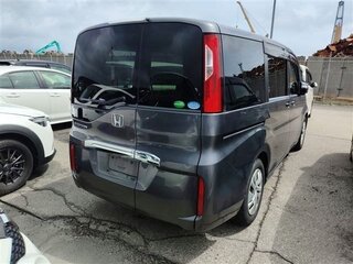 2015 Honda Stepwgn V, серый, 1900000 рублей, вид 3