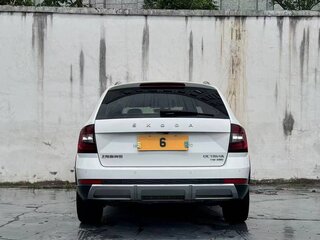 2020 Skoda Octavia Scout III (A7) Рестайлинг, белый, 1410000 рублей, вид 5