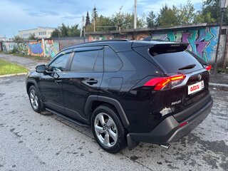 2019 Toyota RAV4 V (XA50), чёрный, 2490000 рублей, вид 4