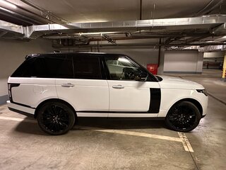 2021 Land Rover Range Rover IV Рестайлинг, белый, 6950000 рублей, вид 5