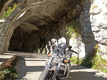 2008 Triumph Rocket 3, белый, 1500000 рублей, вид 3