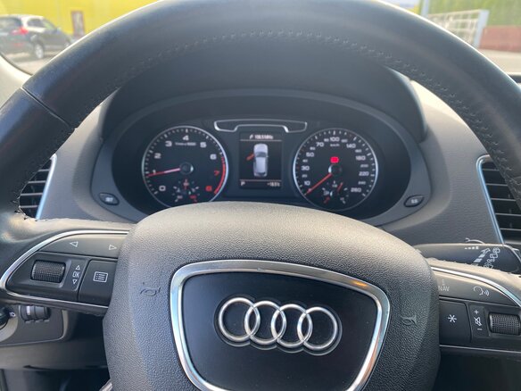 2013 Audi Q3 I (8U), белый, 1730000 рублей - вид 4