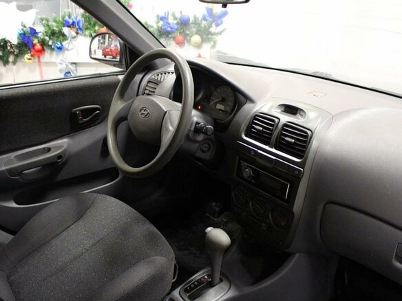 2005 Hyundai Accent ТагАЗ II, чёрный - вид 4