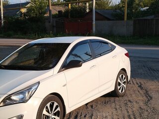 2014 Hyundai Solaris I Рестайлинг, белый, 1000000 рублей, вид 5