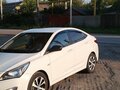 2014 Hyundai Solaris I Рестайлинг, белый, 1000000 рублей - вид 4