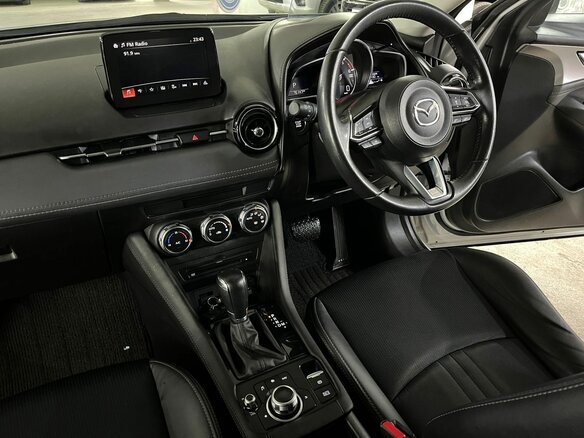 2019 Mazda CX-3 I Рестайлинг, белый, 1695000 рублей - вид 12