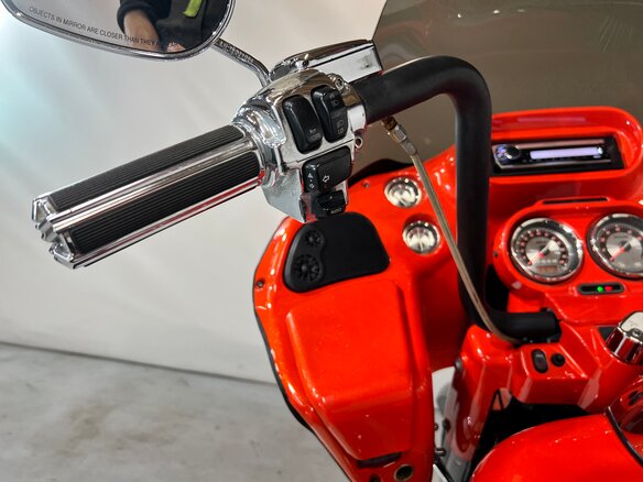2009 Harley-Davidson CVO Road Glide, красный, 950000 рублей - вид 29