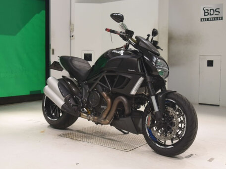 2012 Ducati Diavel, чёрный, 900000 рублей, вид 2