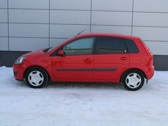 2006 Ford Fiesta Mk5, красный - вид 6