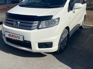 2010 Honda Freed Spike I Рестайлинг, белый, 1200000 рублей, вид 1