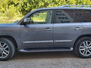 2014 Lexus LX 570 III Рестайлинг, серый, 4500000 рублей, вид 3
