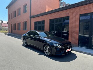 2020 Mercedes-Benz E-Класс 200 V (W213, S213, C238), чёрный, 3500000 рублей, вид 1