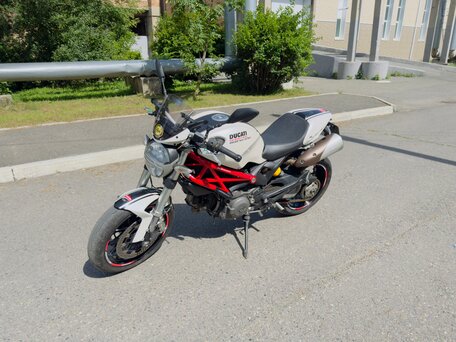 2012 Ducati Monster 796, белый, 400000 рублей, вид 2