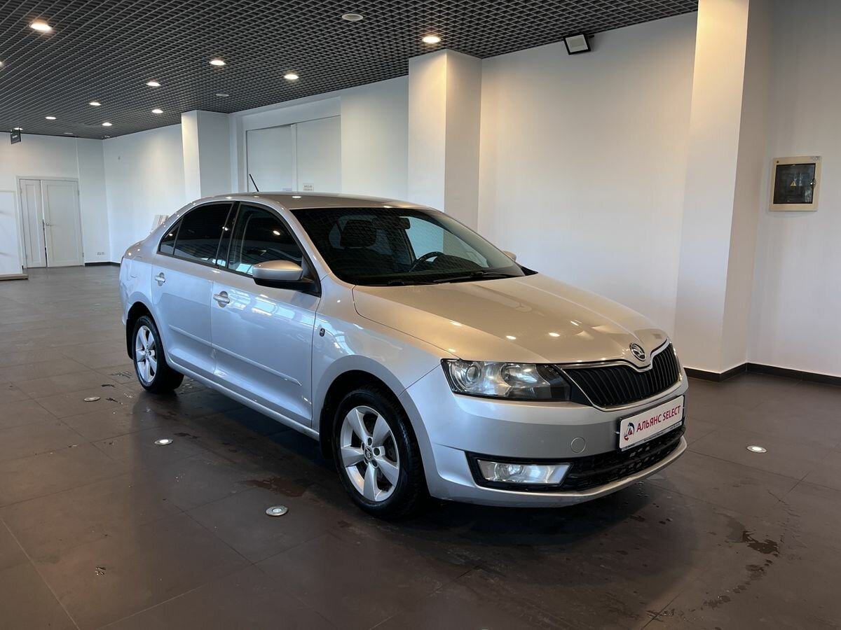 Открыть фотографии: Skoda Rapid I