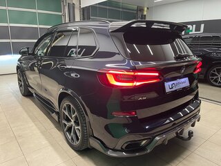 2020 BMW X5 M50d IV (G05/G18), чёрный, 7800000 рублей, вид 4