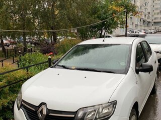 2017 Renault Logan II, белый, 750000 рублей, вид 2