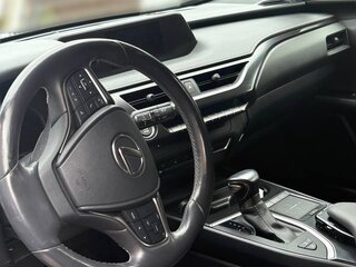 2021 Lexus UX 200 I, чёрный, 4200000 рублей, вид 5