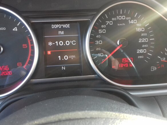 2010 Audi Q7 I (4L) Рестайлинг, чёрный, 1999999 рублей - вид 6