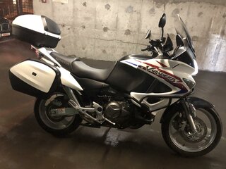 2011 Honda XL1000V Varadero, белый, 1000000 рублей, вид 3