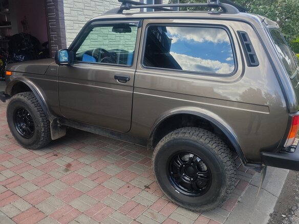 2021 Lada (ВАЗ) Niva Legend Bronto I, коричневый, 1250000 рублей - вид 2