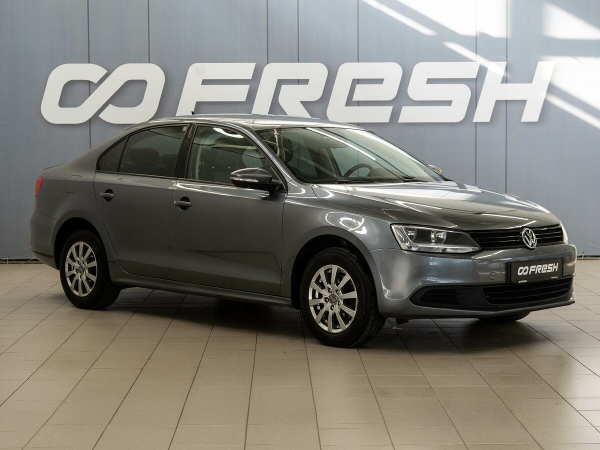 Открыть фотографии: Volkswagen Jetta VI Рестайлинг