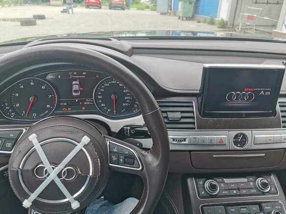 2016 Audi A8 Long III (D4) Рестайлинг, чёрный - вид 14