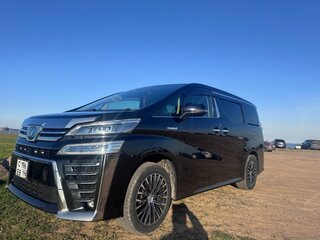 2018 Toyota Vellfire II Рестайлинг, чёрный, 5000000 рублей, вид 2