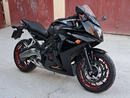2014 Honda CBR 650F, чёрный, 598000 рублей, вид 1