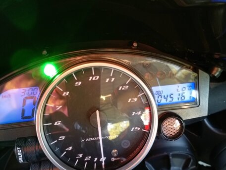 2005 Yamaha YZF-R1, чёрный, 770000 рублей, вид 3