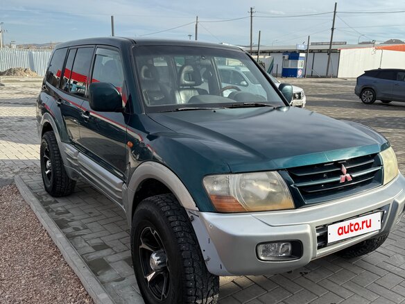 2002 Mitsubishi Pajero III, зелёный, 1270000 рублей