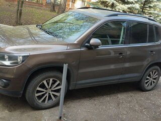 2014 Volkswagen Tiguan I Рестайлинг, коричневый, 1500000 рублей, вид 4