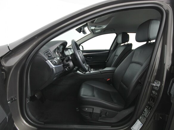 2013 BMW 5 серии 528i xDrive VI (F10/F11/F07), коричневый - вид 10