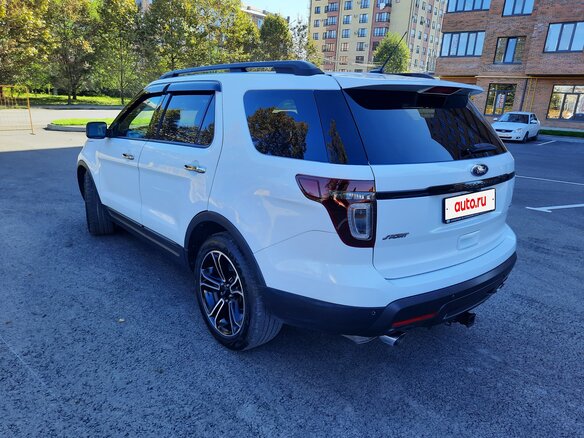 2013 Ford Explorer Sport V, белый, 1700000 рублей - вид 7